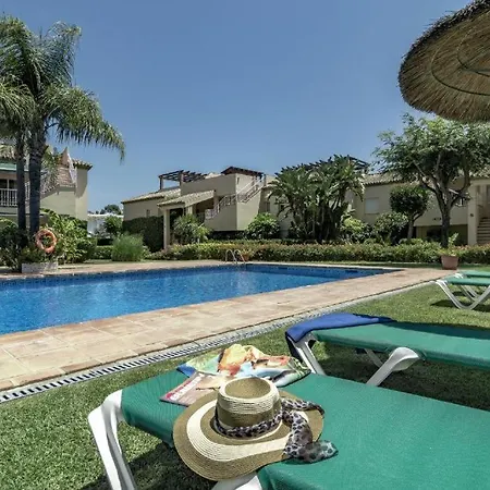Penthouse Rooftop Terrace 3bed Pool Family Only *