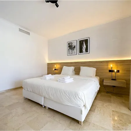 Penthouse Rooftop Terrace 3bed Pool Family Only *